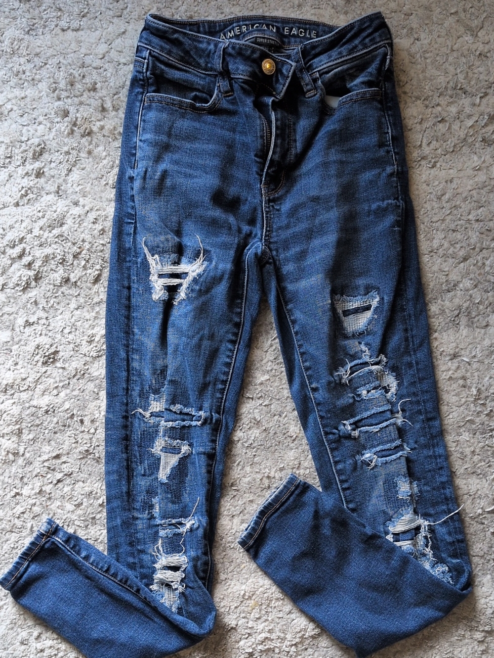 American Eagle Outfitters Women's Dark Blue Distressed Skinny Jeans